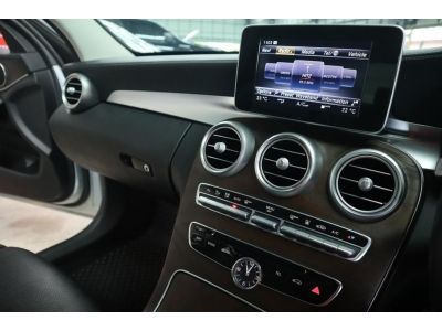 2017 Mercedes-Benz C350 2.0 W205e Exclusive Sedan AT  (ปี 14-19)  P485 รูปที่ 7